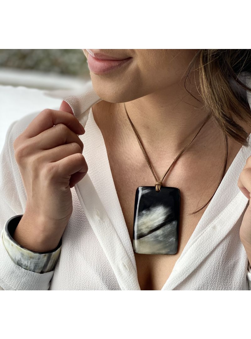 Collier Femme - Collier- Corne de Vache - Bat